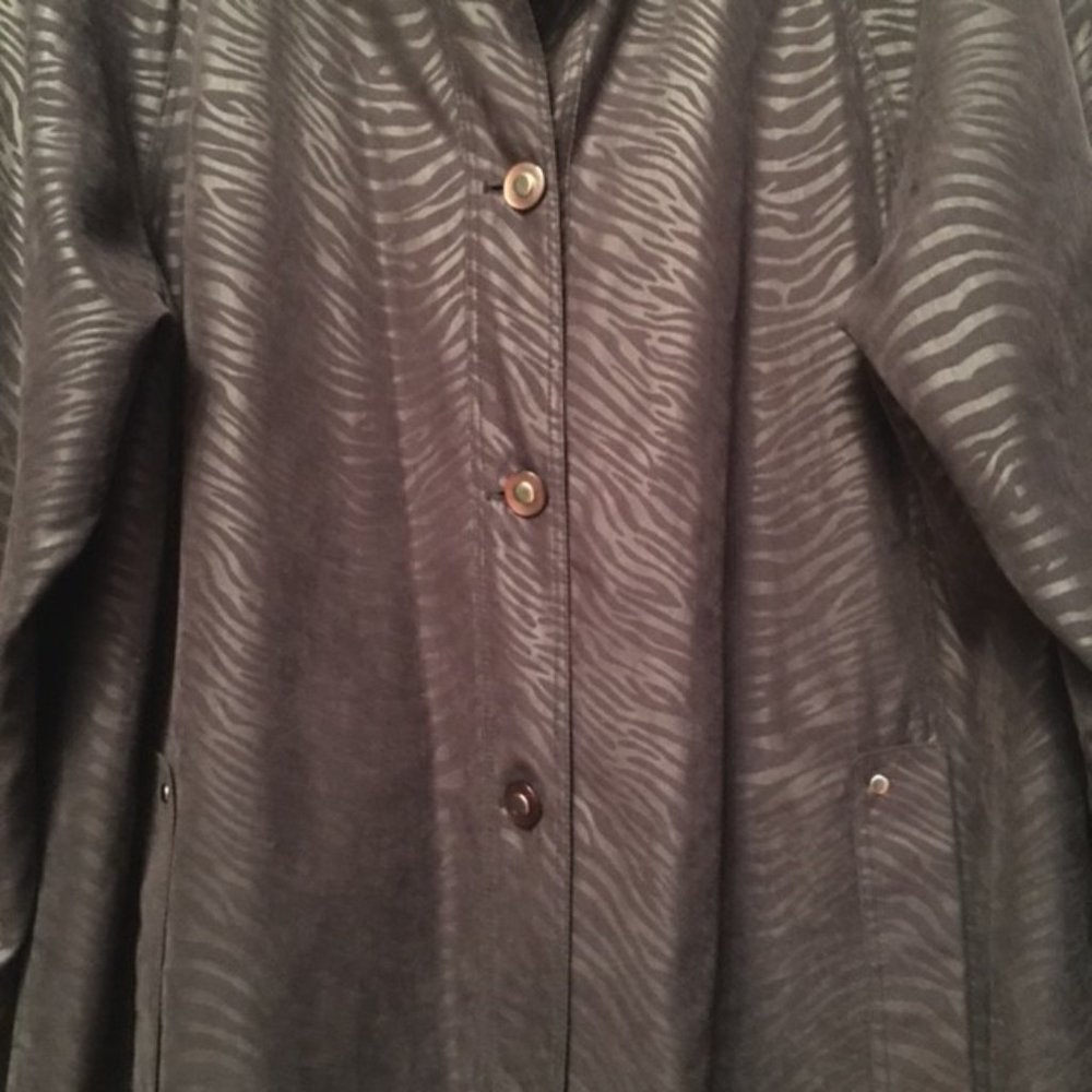 Barisal European Women Light Coat sz 42